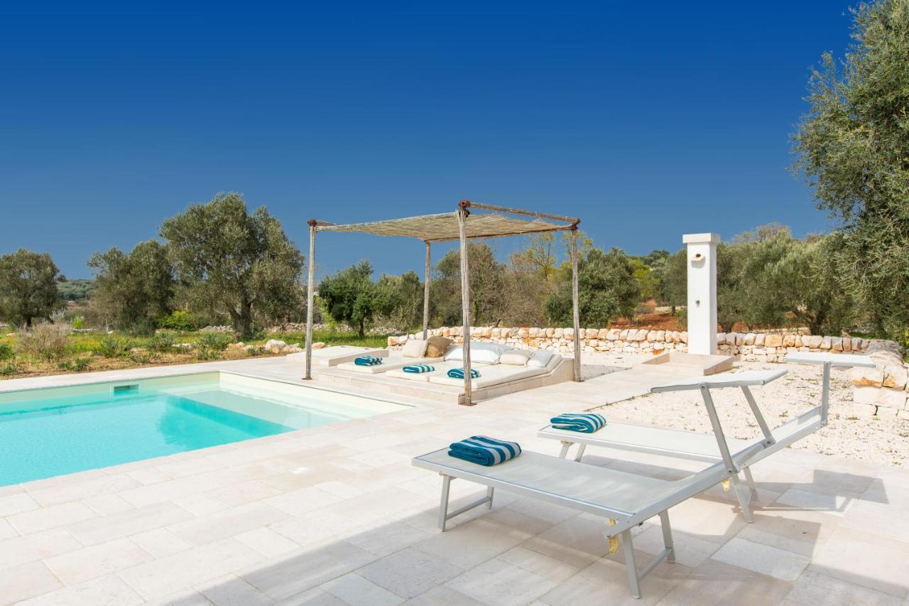 Cisternino Villa In Olive Groove Екстериор снимка